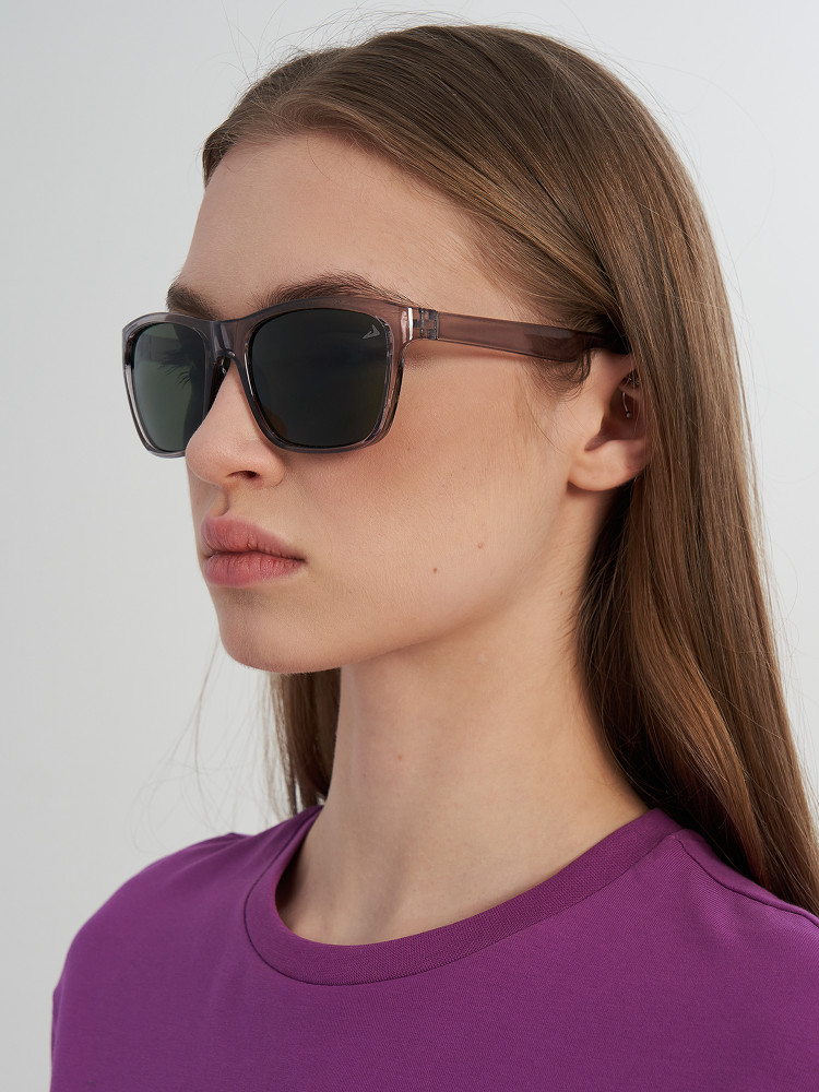 Солнцезащитные очки - фото 5