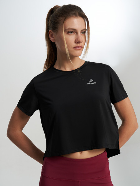 Футболка женская