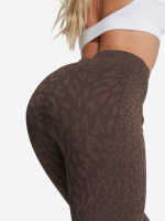 коричневый