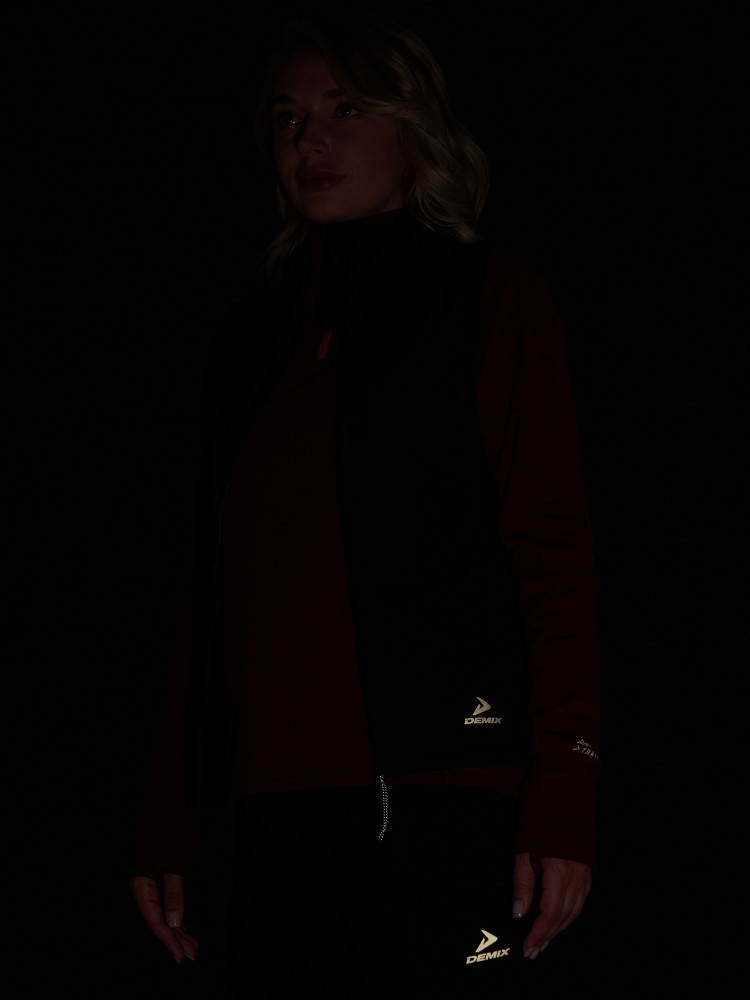 Жилет утепленный женский Demix - фото 10