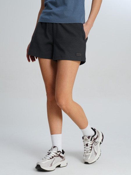 Шорты женские