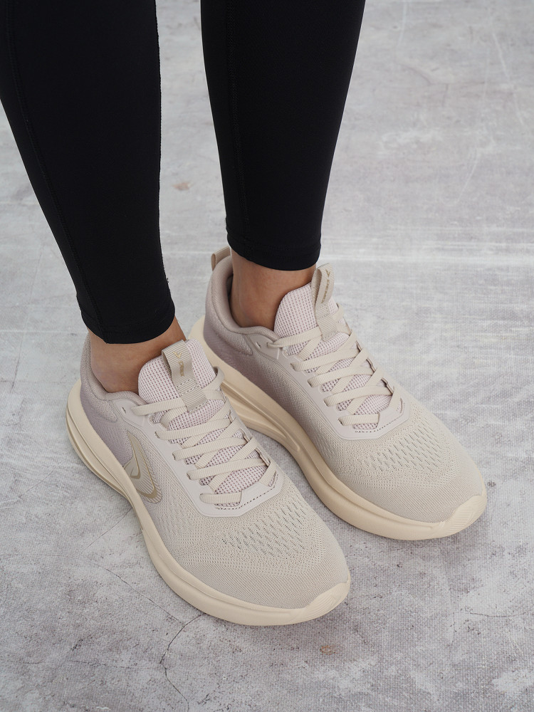 Кроссовки женские - фото 8