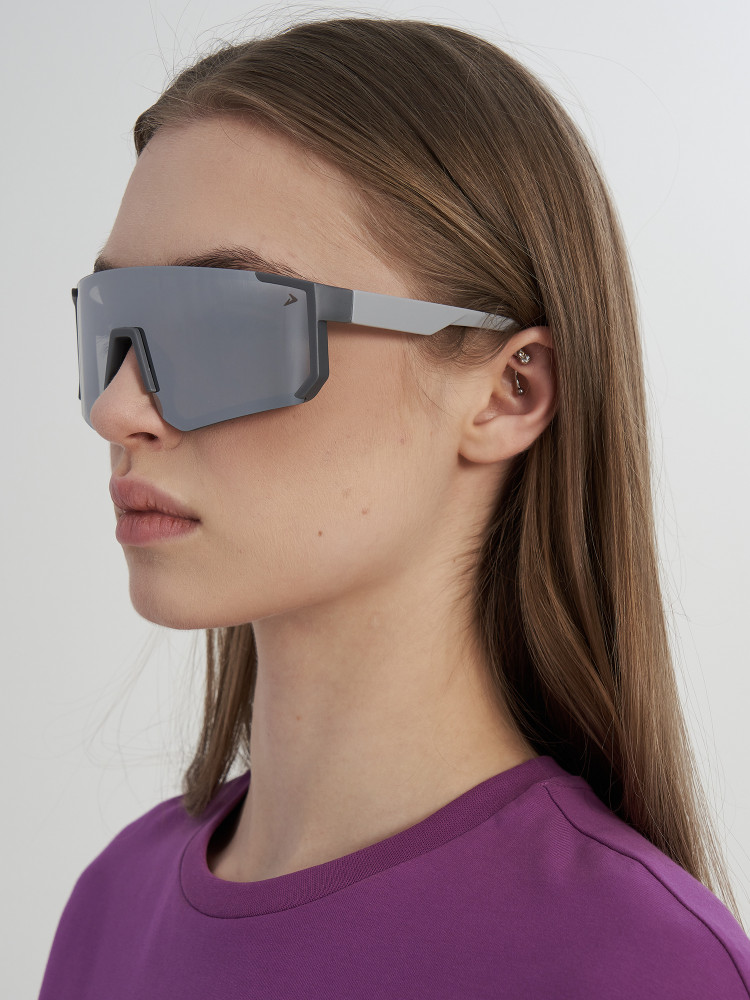 Солнцезащитные очки - фото 5