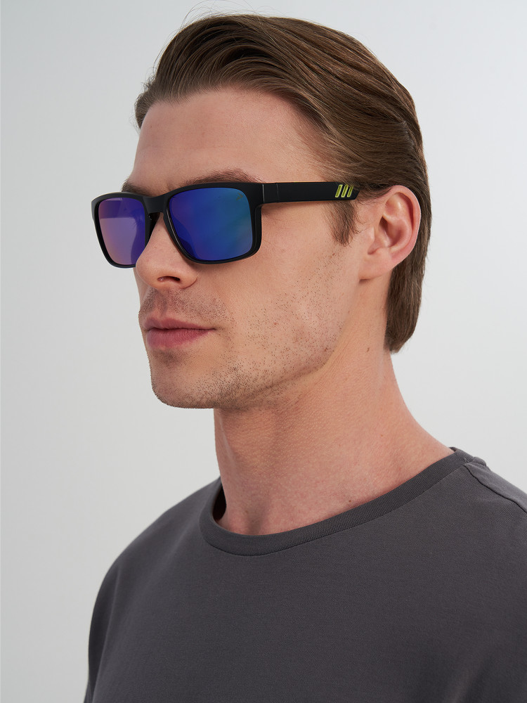 Солнцезащитные очки - фото 4