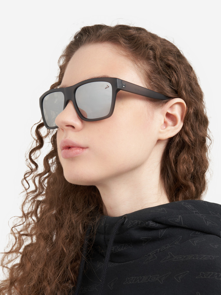 Солнцезащитные очки - фото 5