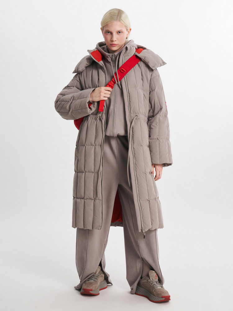 Пуховик женский оверсайз Demix x AYTΛO - фото 2