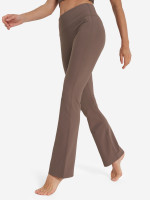 темно-коричневый