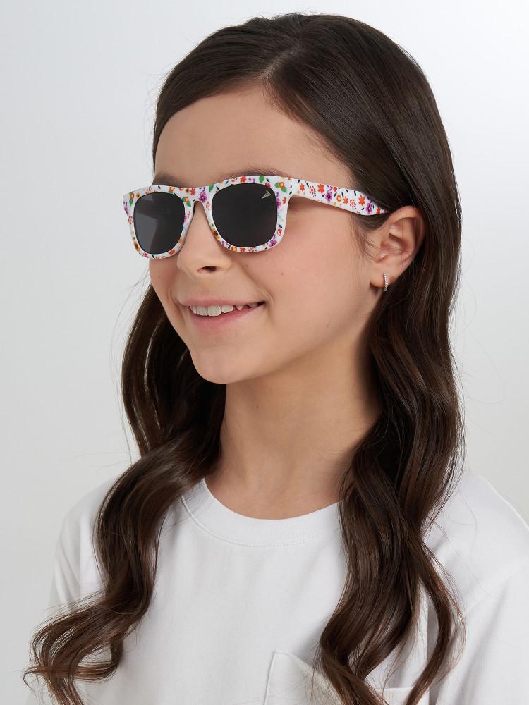 Солнцезащитные очки детские - фото 1