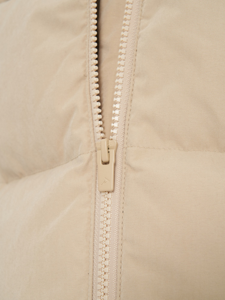 Пуховик женский - фото 10