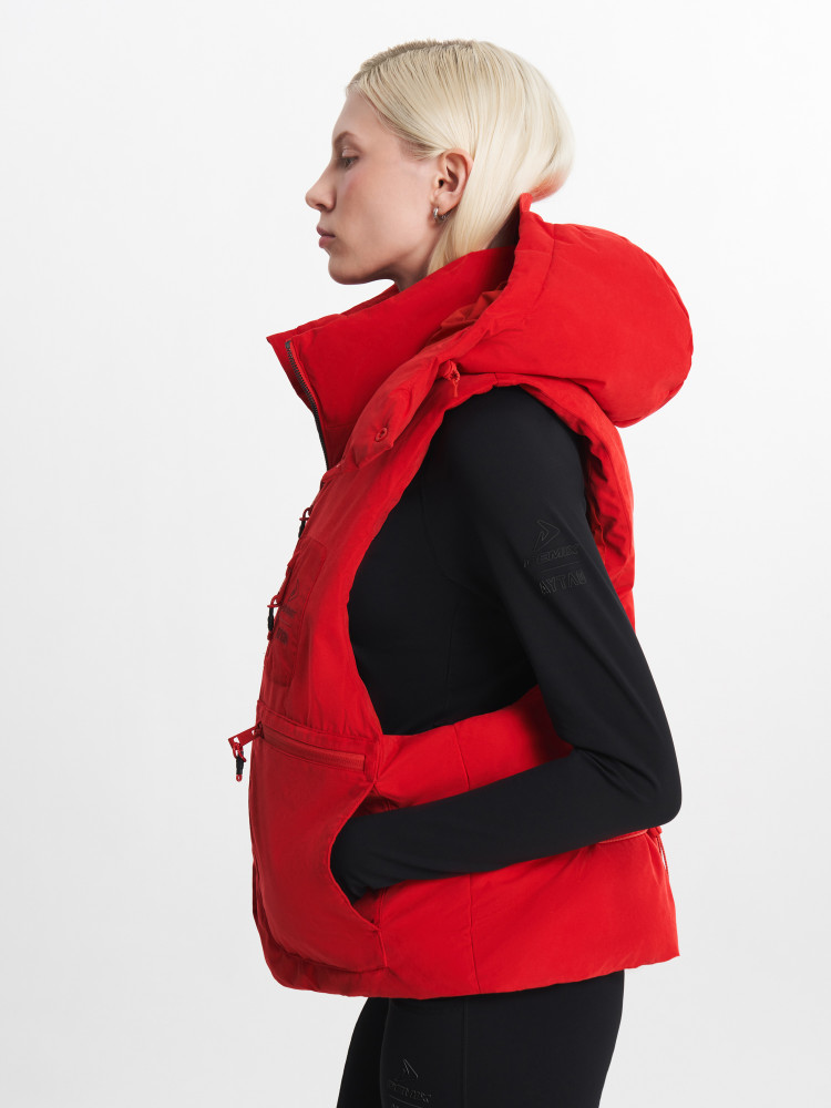 Жилет утепленный оверсайз Demix x AYTΛO - фото 9