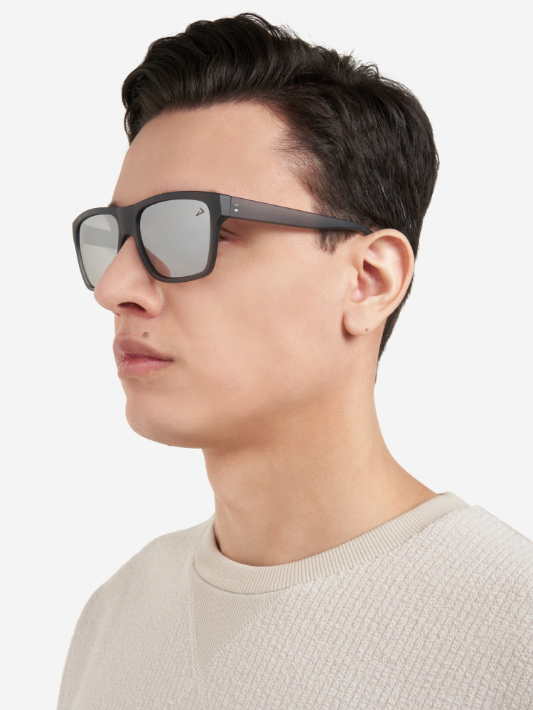 Солнцезащитные очки - фото 4