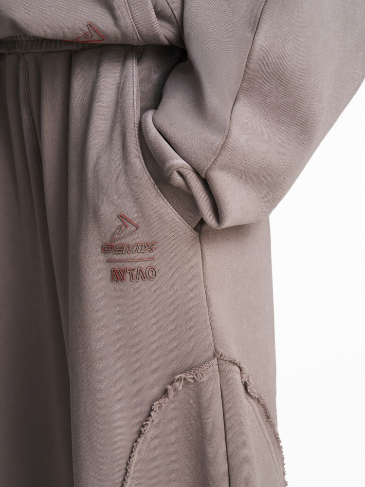 Брюки женские оверсайз Demix x AYTΛO - фото 6