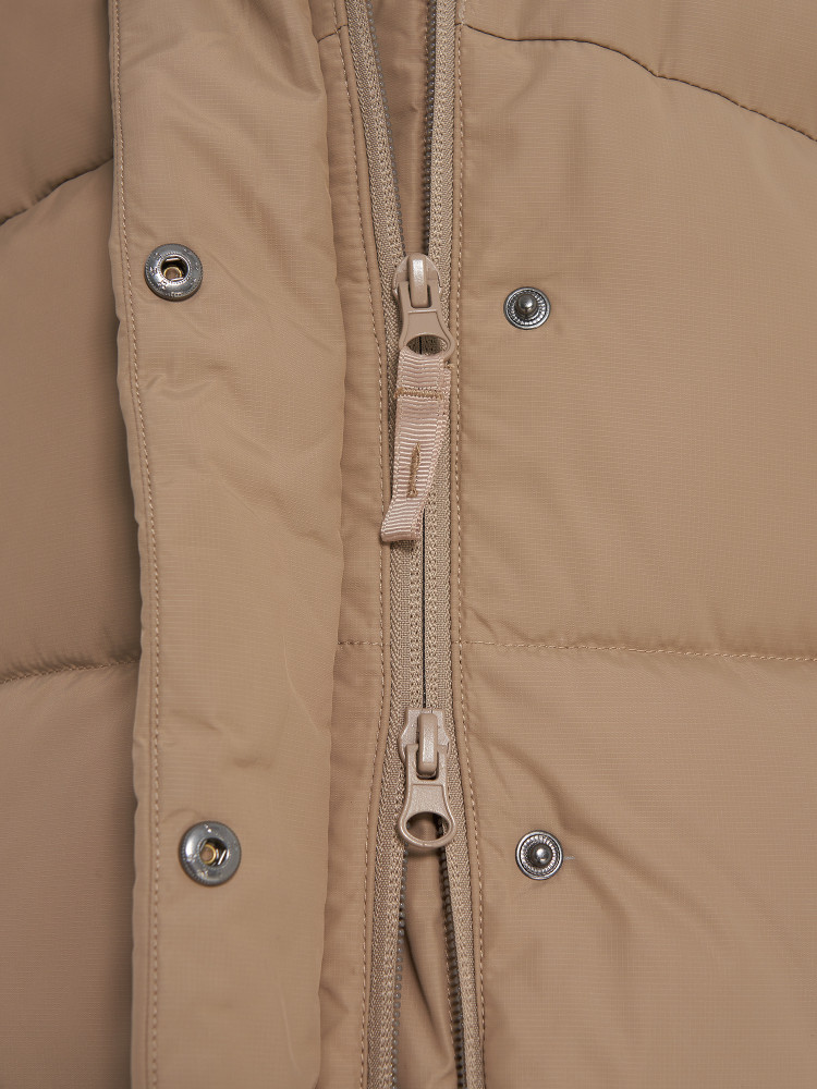 Пальто утепленное женское - фото 9