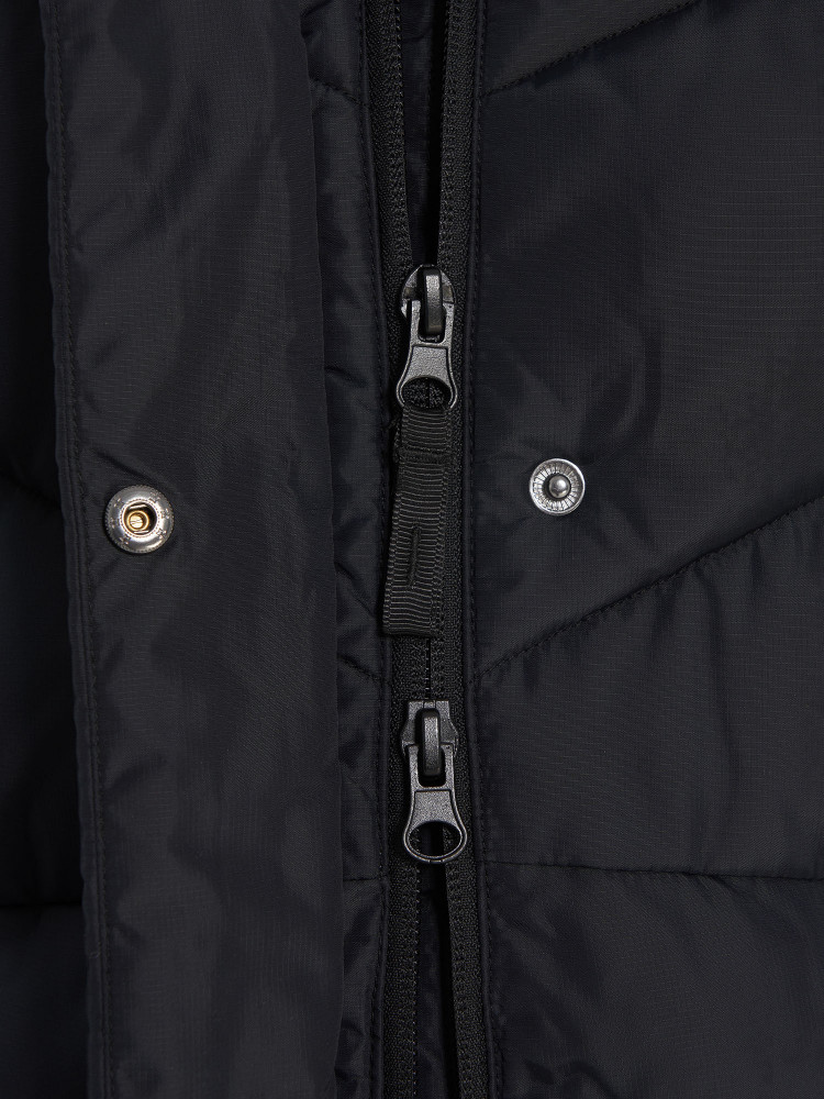 Пальто утепленное женское - фото 9